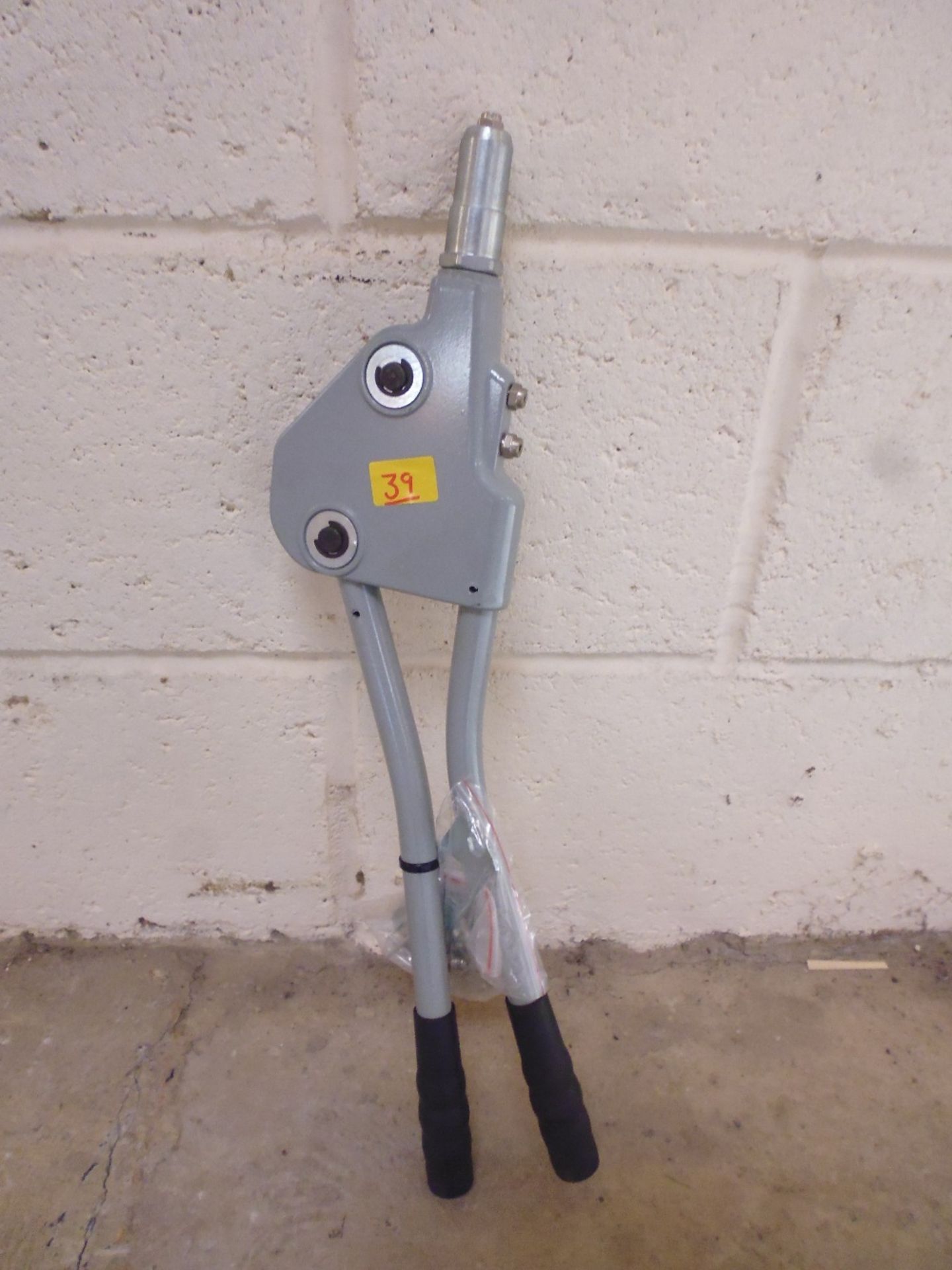 Heavy duty rivet gun.