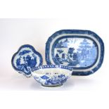 A Swansea porcelain shaped serving dish, decorated in the Chinese manner,