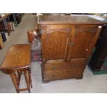 Oak 2 door 2 drawer linen press and an o