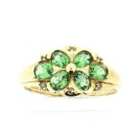 9ct yellow gold green garnet / diamond cluster ring 2.