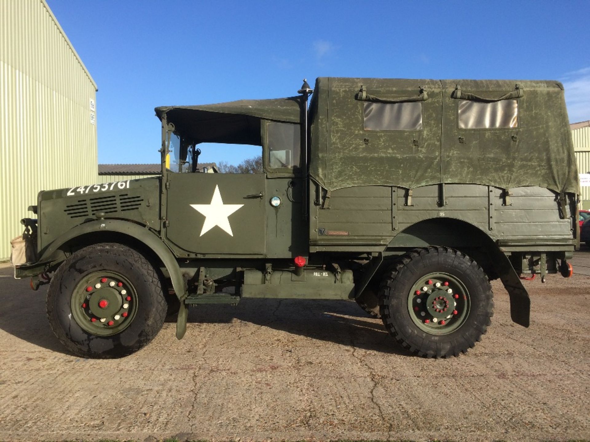 A 1943 Bedford M.W. 15 cwt truck fitted - Image 11 of 19