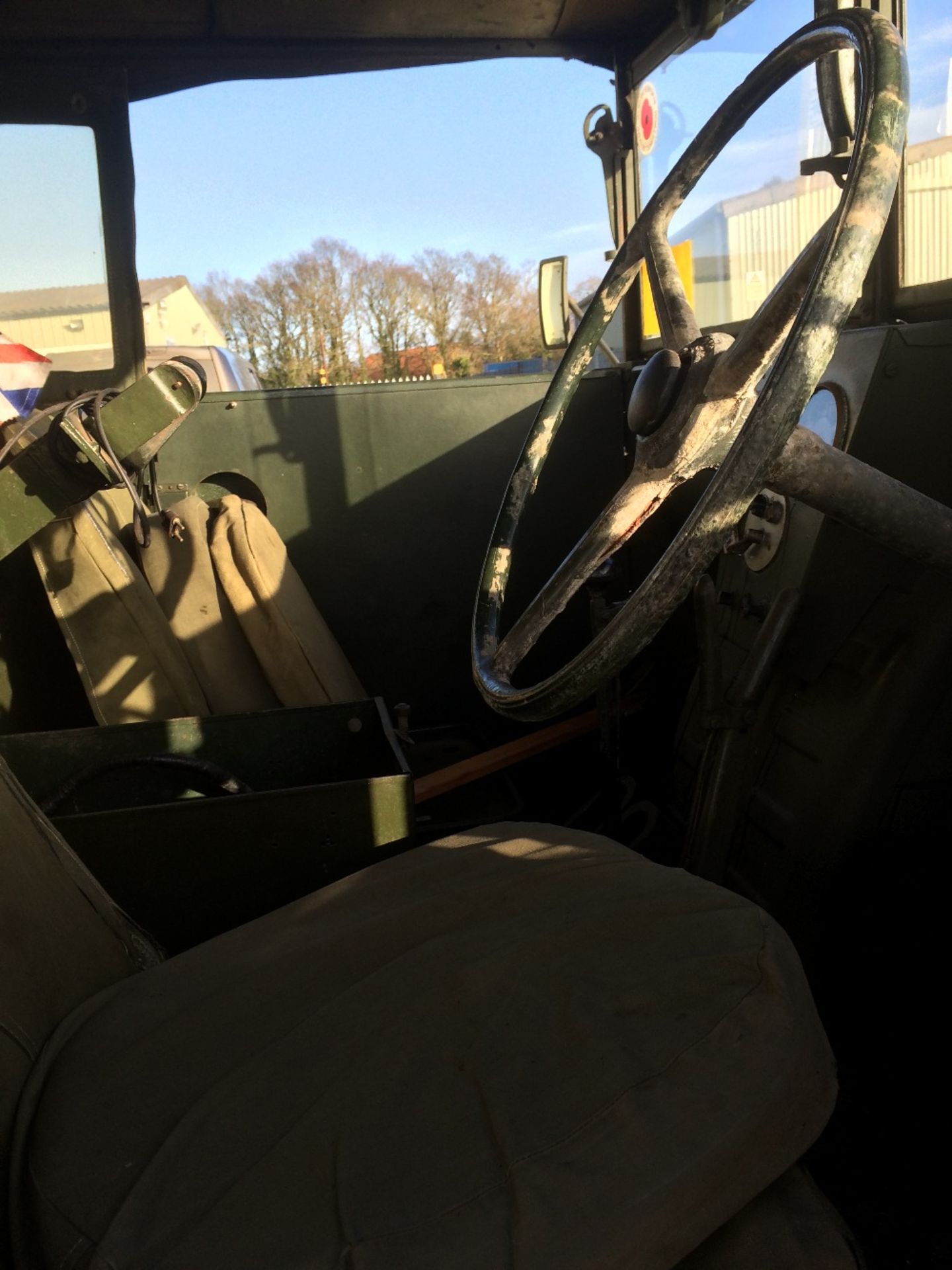 A 1943 Bedford M.W. 15 cwt truck fitted - Image 9 of 19