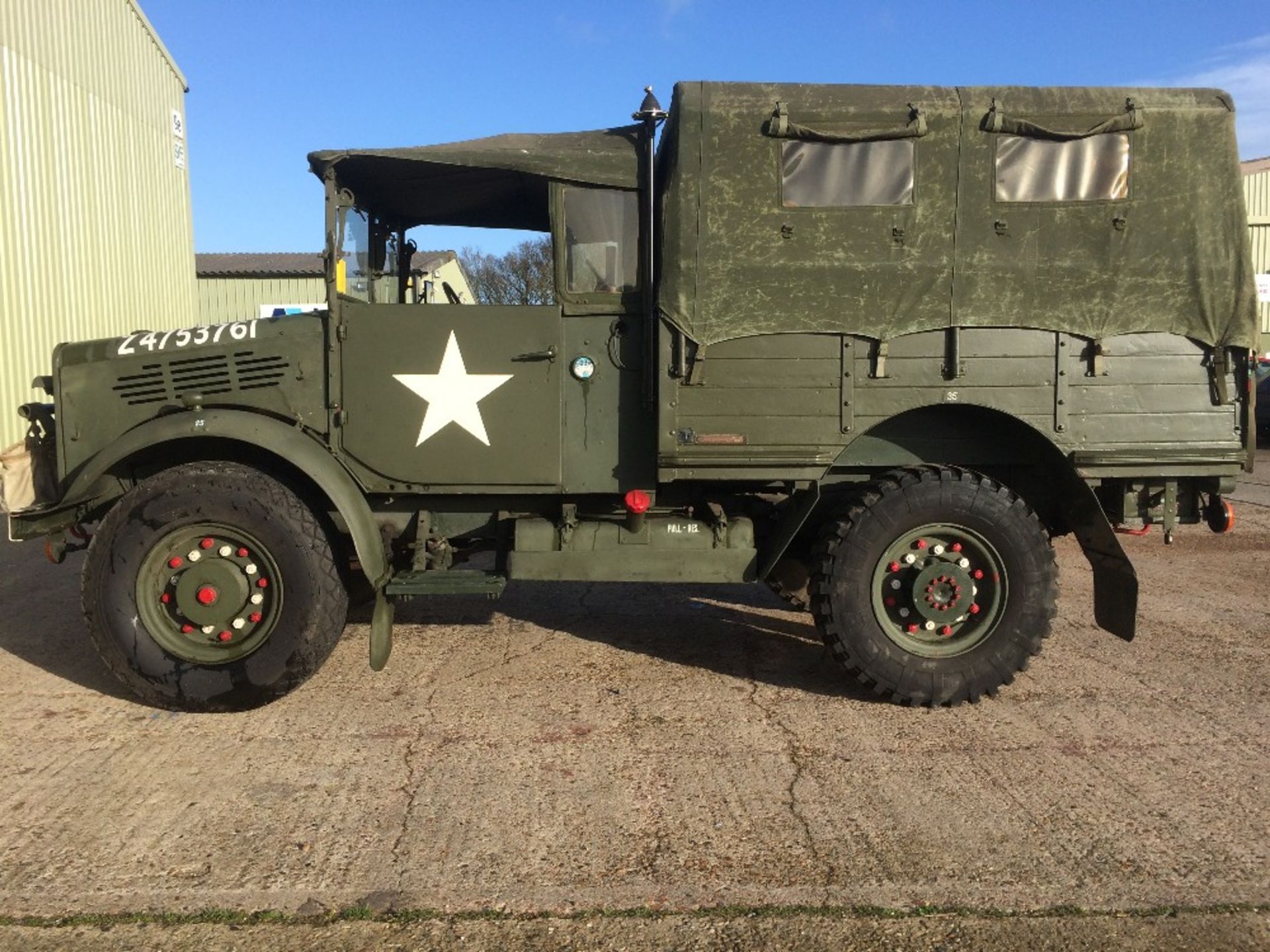 A 1943 Bedford M.W. 15 cwt truck fitted - Image 12 of 19