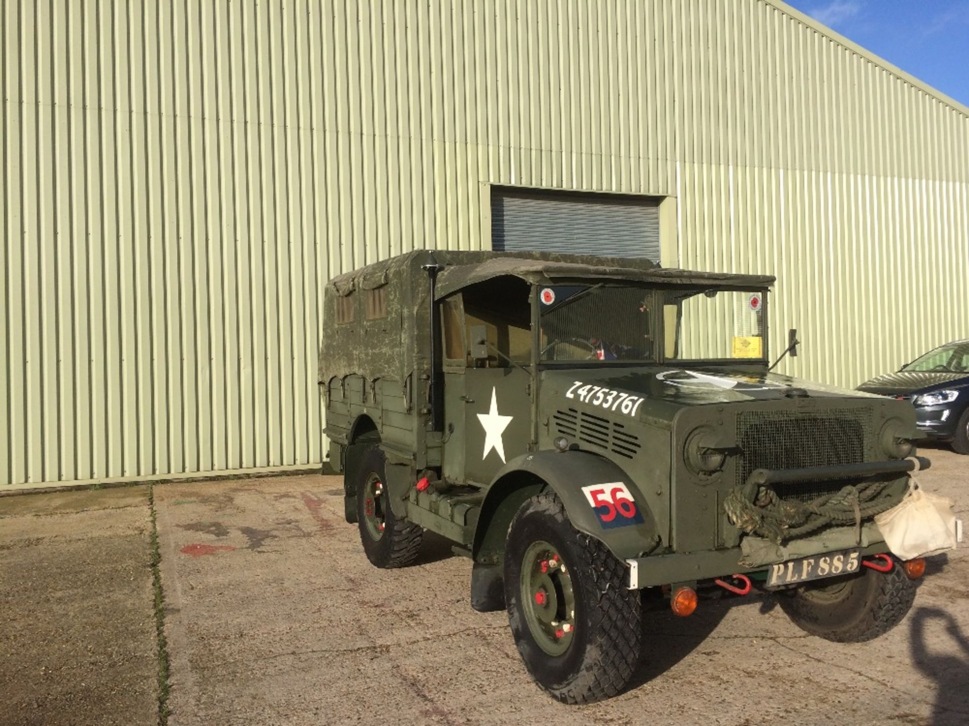 A 1943 Bedford M.W. 15 cwt truck fitted - Image 3 of 19