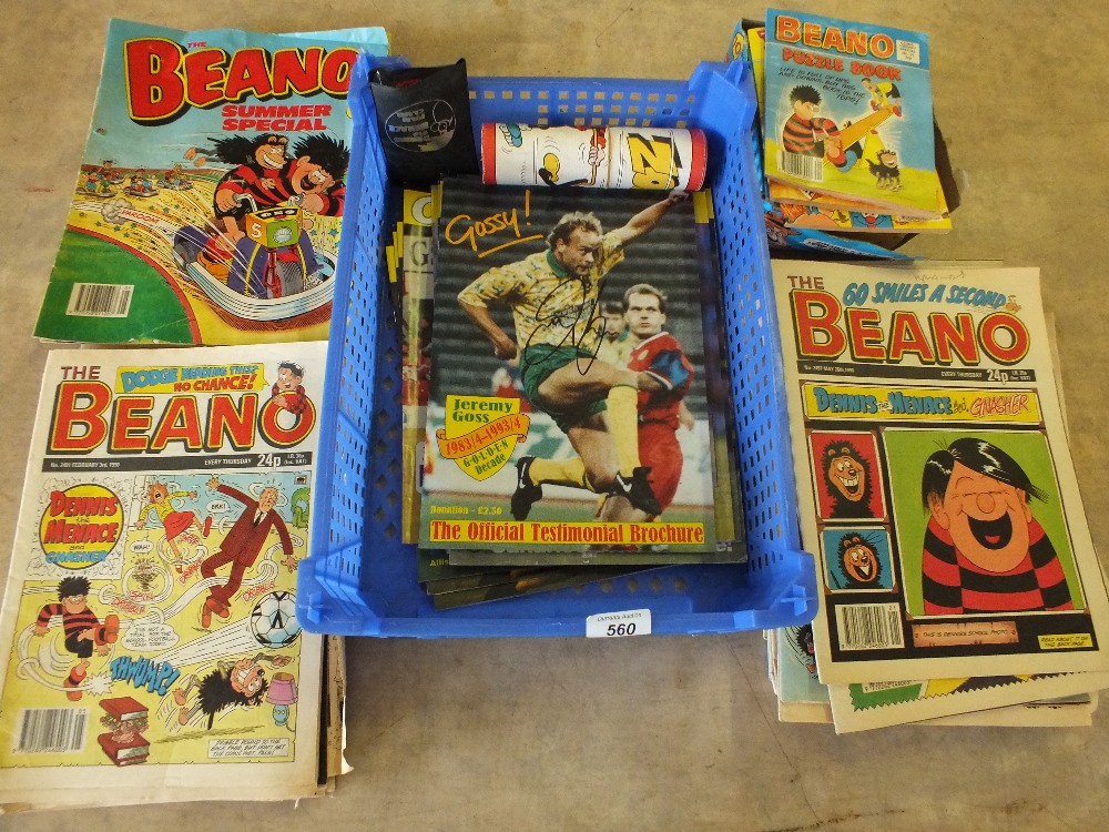 Various 1989/90 Beano comics, comic library and wallpaper,