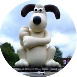Gromit

30' tall inflatable used to promote 'Wallace and Grommit in the curse of the Were-Rabbit'
