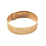 A 9ct Gold brick link bracelet