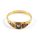 An 18ct Gold Pearl and Coral set ring,