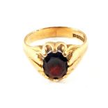 A 9ct Gold Garnet set ring,