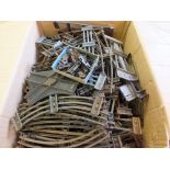 A large quantity of 0 gauge track