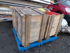 Quantity of Plastic Linbins & 4 Wood Crates