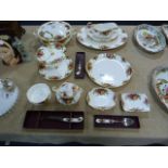 Quantity of Royal Albert Dinnerware