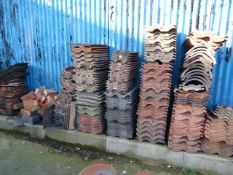*Large Quantity of Reclaimed & Other Roofing Tiles - Ridge Tiles - Slates etc
