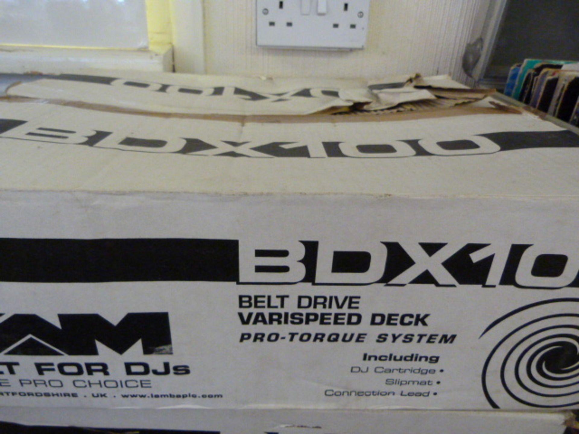 Boxed BDX 100  Varispeed Deck System