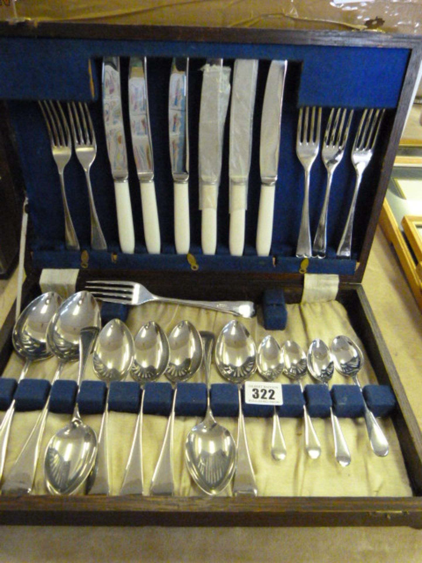 Canteen of Cutlery