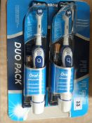 *2 Oral B Advance Power Toothbrushes