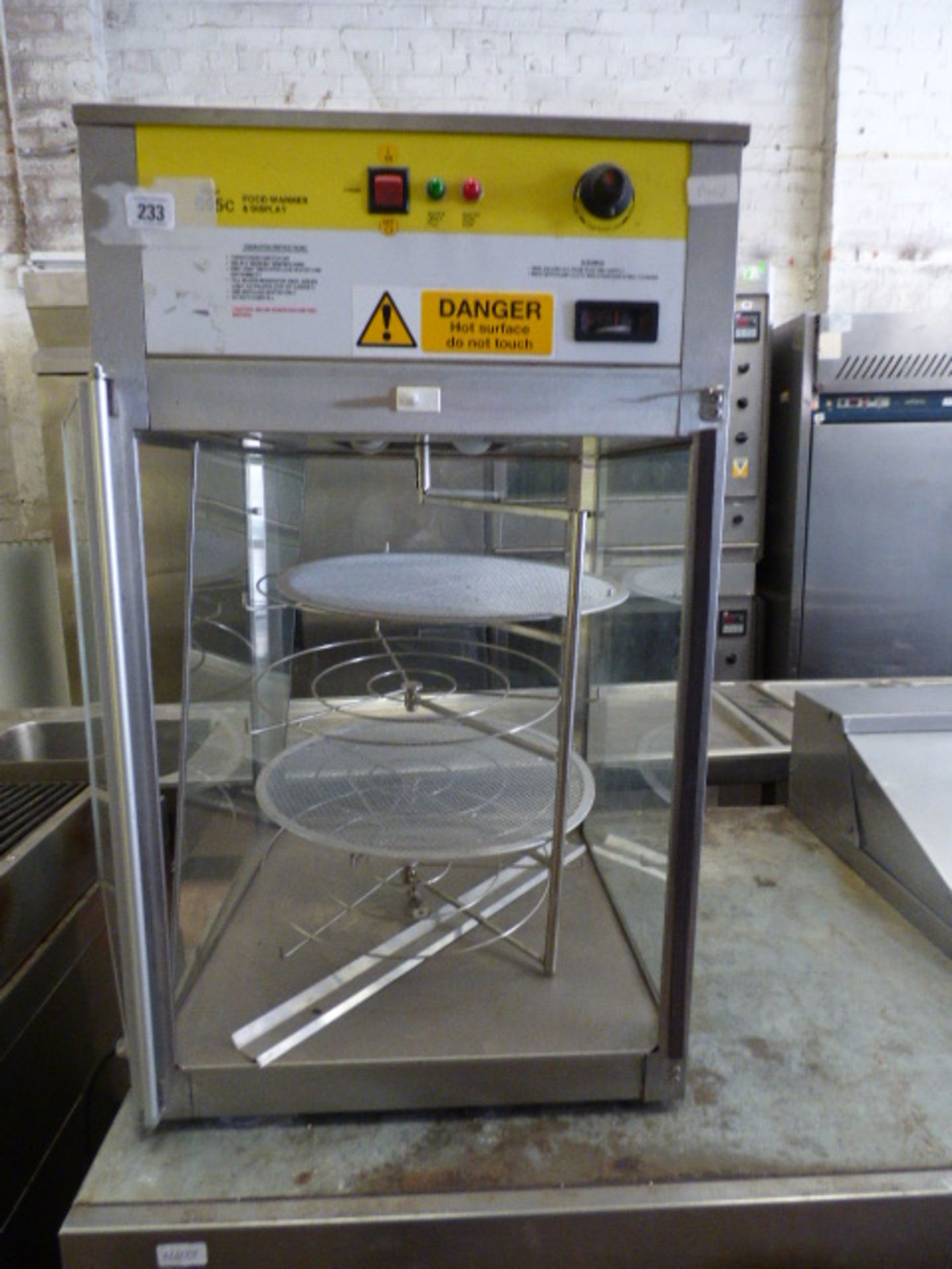 Model 695C Food Display Cabinet