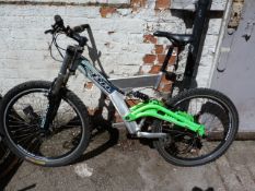 CBR Swing Arm X1 Mountain Bike with Suspension - Silver and Green