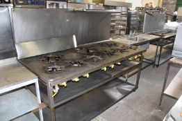 9 Burner Gas Cooker with Splash Back & Shelves to Rear