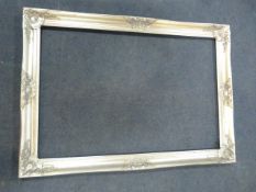 *GALLERY DELUX KINGSBURY  PICTURE FRAME