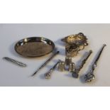 Various Victorian and later silver, to include a thimble by Charles Horner, two others, dining