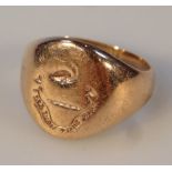 A 9ct gold signet ring, with a part etched design, 7.3g.
