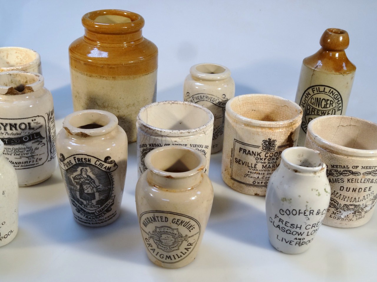 A quantity of various stoneware flagons, etc, to include two coloured Calverley Gee botanical - Image 4 of 4