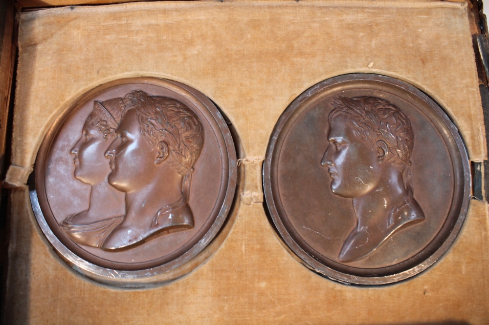 A cased set of 19thC French bronzed Napoleon related medallions, after designs by Andrieu, of - Image 4 of 4