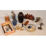 Various 18thC and later Chinese and Japanese wares, to include a blue and white lidded jar, 6cm dia.
