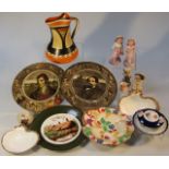 Various pottery and porcelain, to include a graduated pair of shell shaped scalloped dishes, with