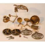 Various brassware, to include a late 19thC snuff box, the shaped body with a flush lid, 9cm wide,