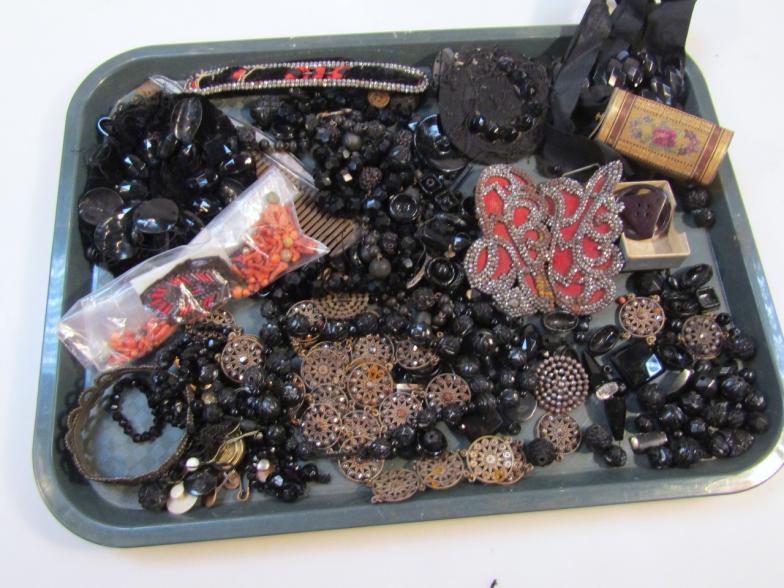 Various jet style jewellery, glass necklace, 70cm long, a small quantity of buttons, straw work box,