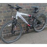 A Carrera Vulcan Tioga adult's mountain bike, with Sun Tour suspension, 8 speed, 105cm high.