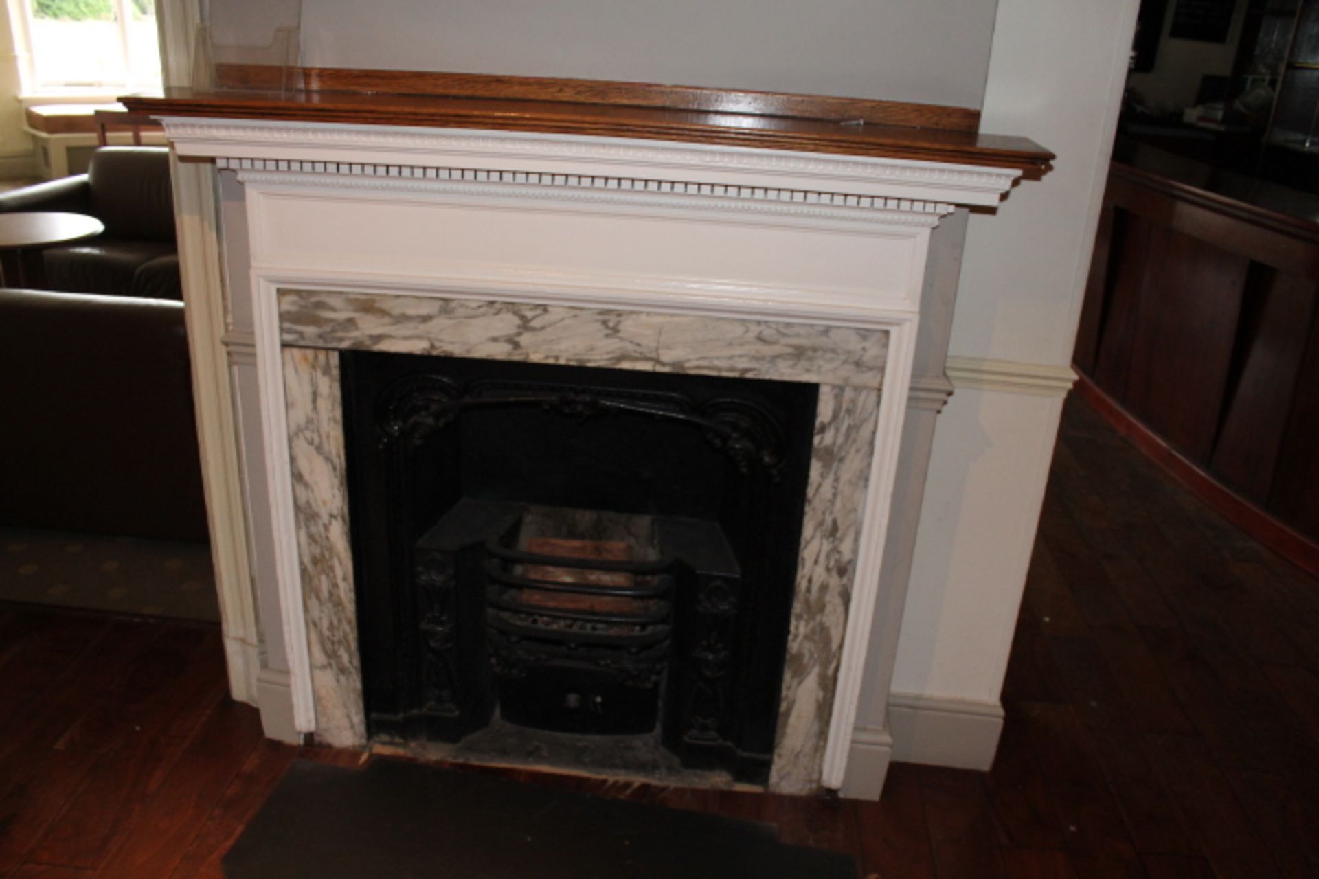 V Front bar - Fireplace (Painted white with cast iron insert)