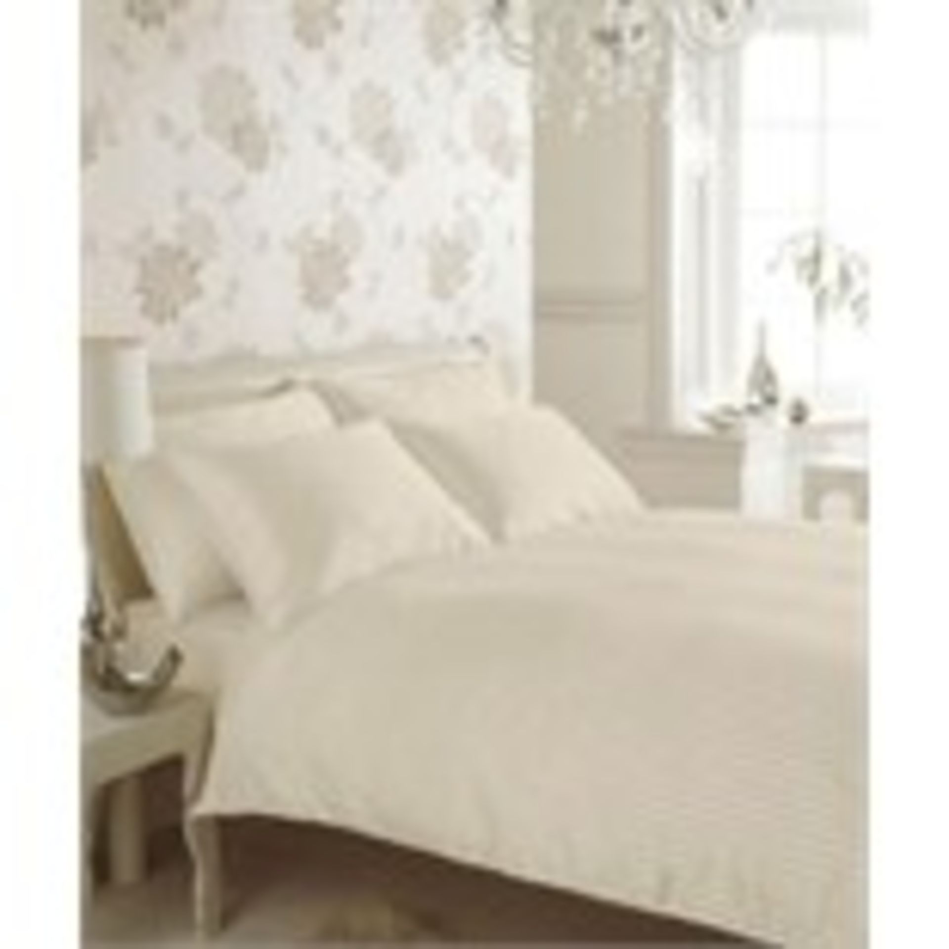 V Cream King Size Four Piece Complete Duvet Set Inc Fitted Sheet RRP £59.95