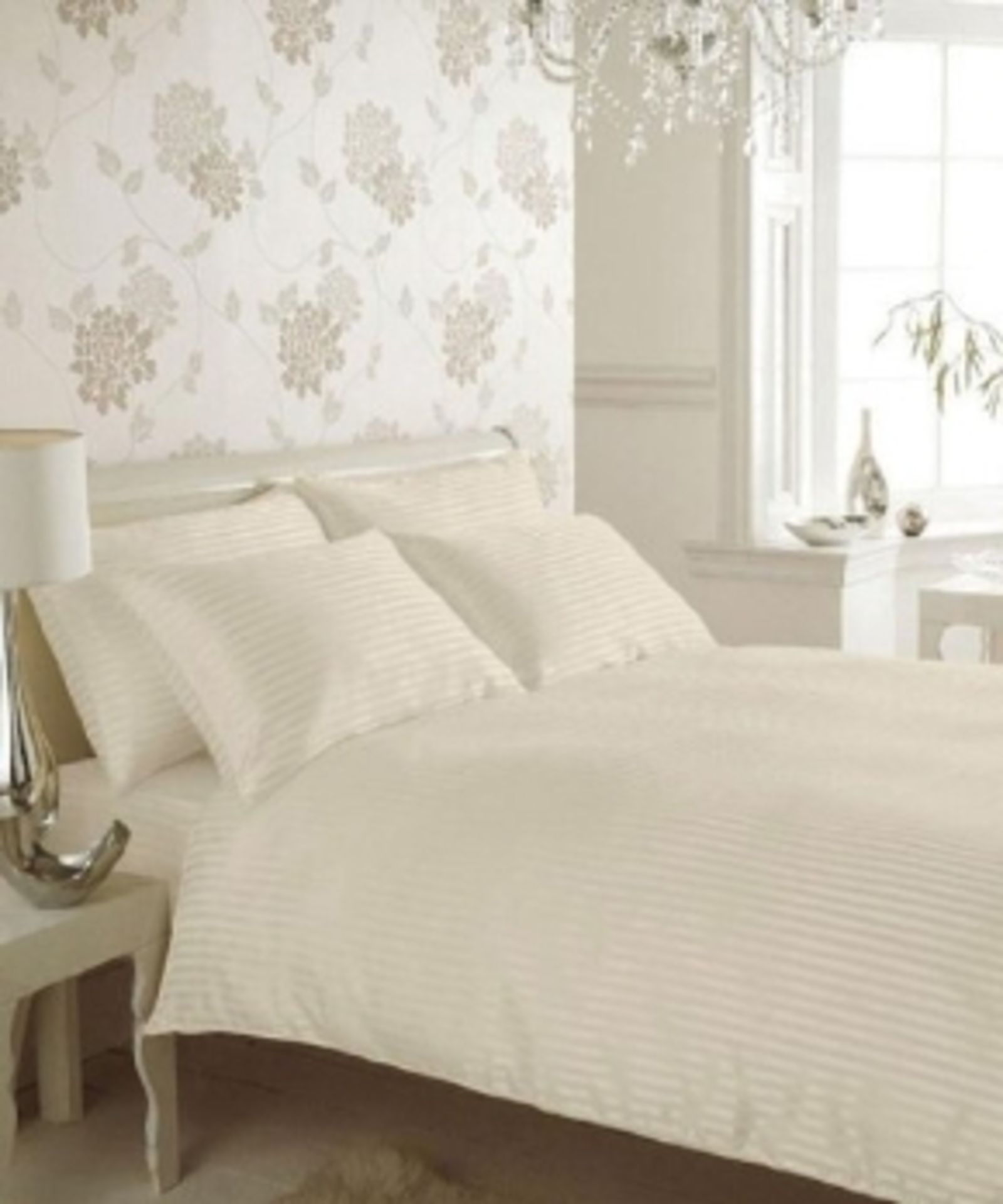 V Luxury Cream Satin Stripe Double Bed Three Piece Duvet Set