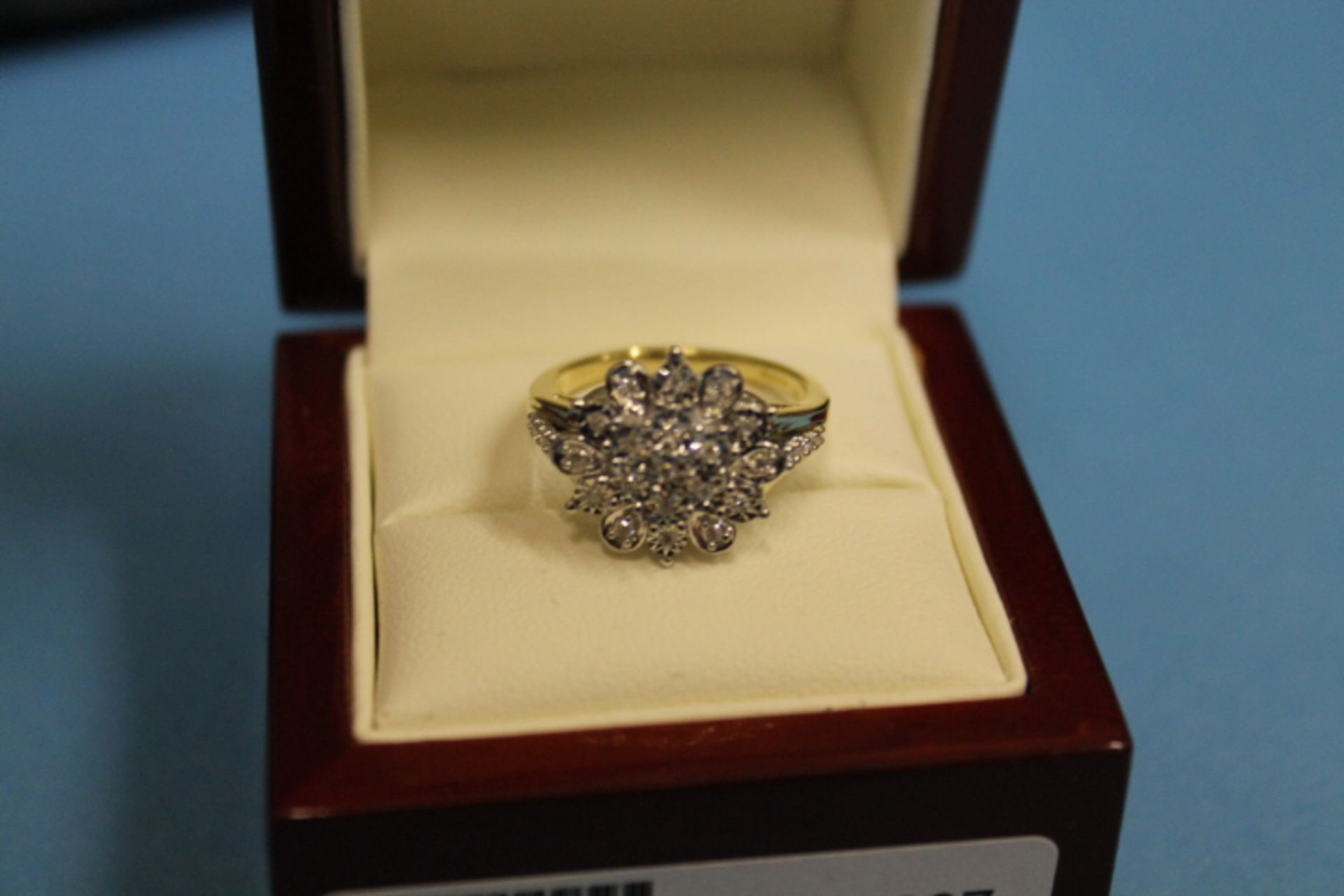 Ladies 19 Diamond Gold Dress Ring With Additional Diamonds On The Shoulders RRP £2249