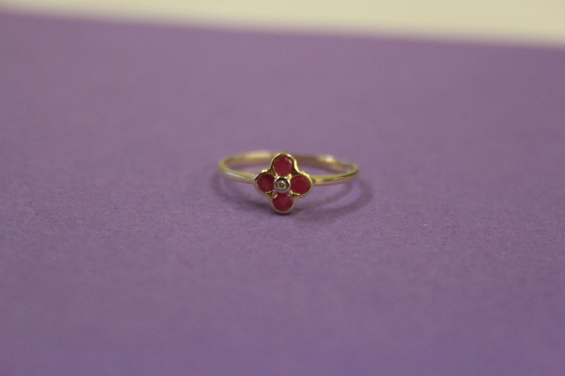 V Gold Ruby & Diamond Flower Shape Ring