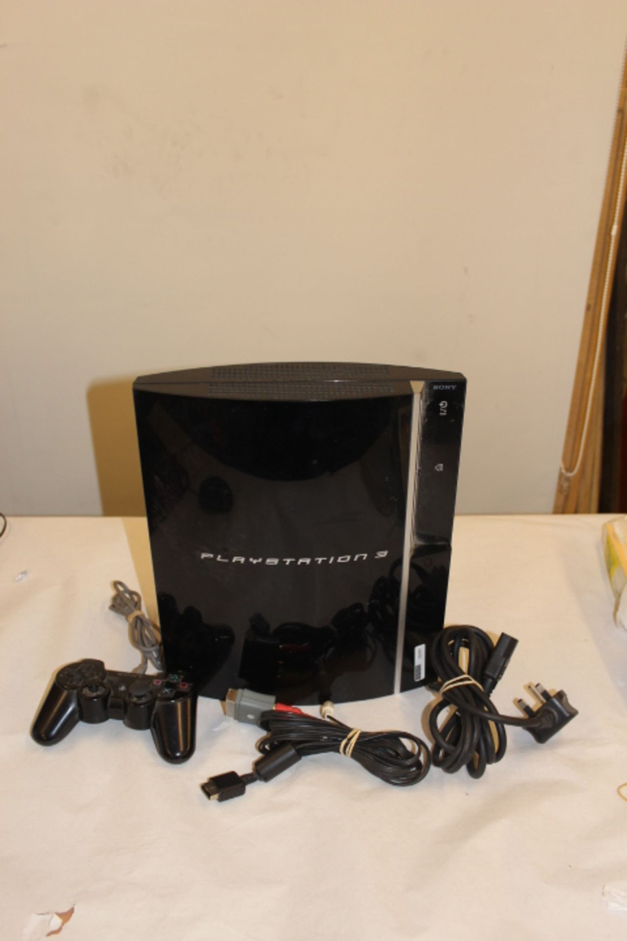 Sony Playstation 3 With Leads