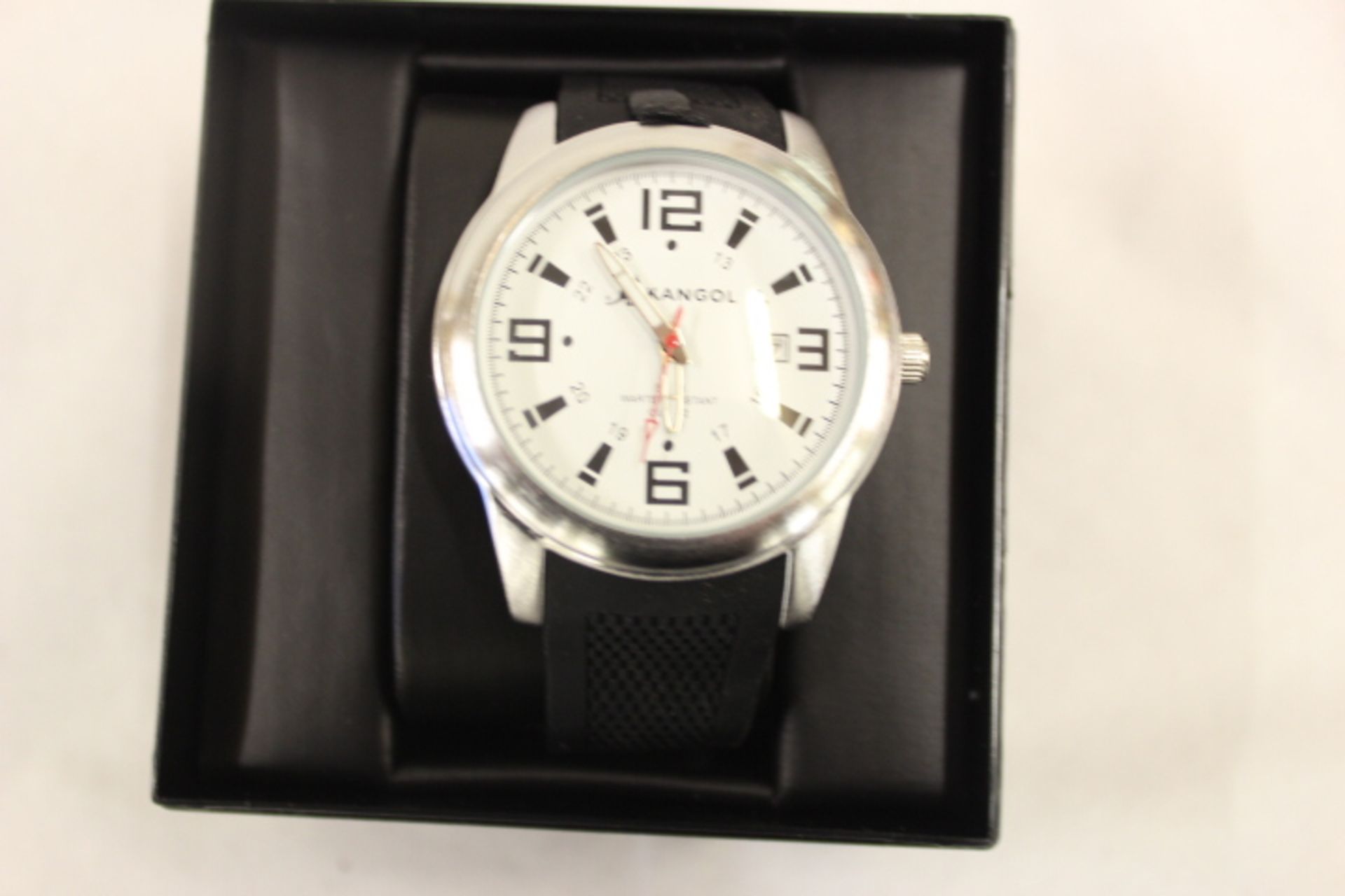 V Kangol White Faced Gents Watch With Black Rubber Strap Box & Papers