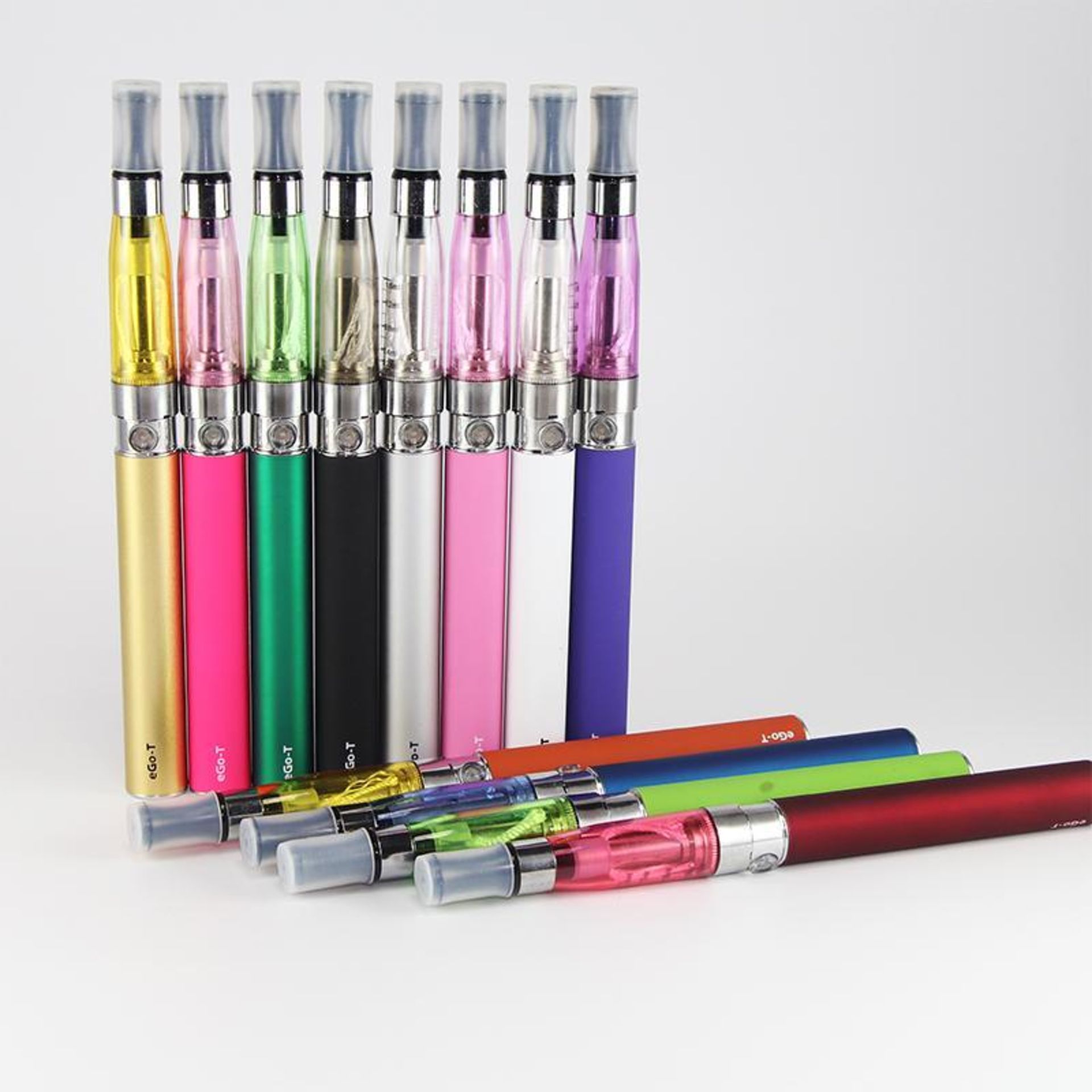 Grade A Refillable Electronic Cigarette Kit With Battery And USB Charger (Colours May Vary)