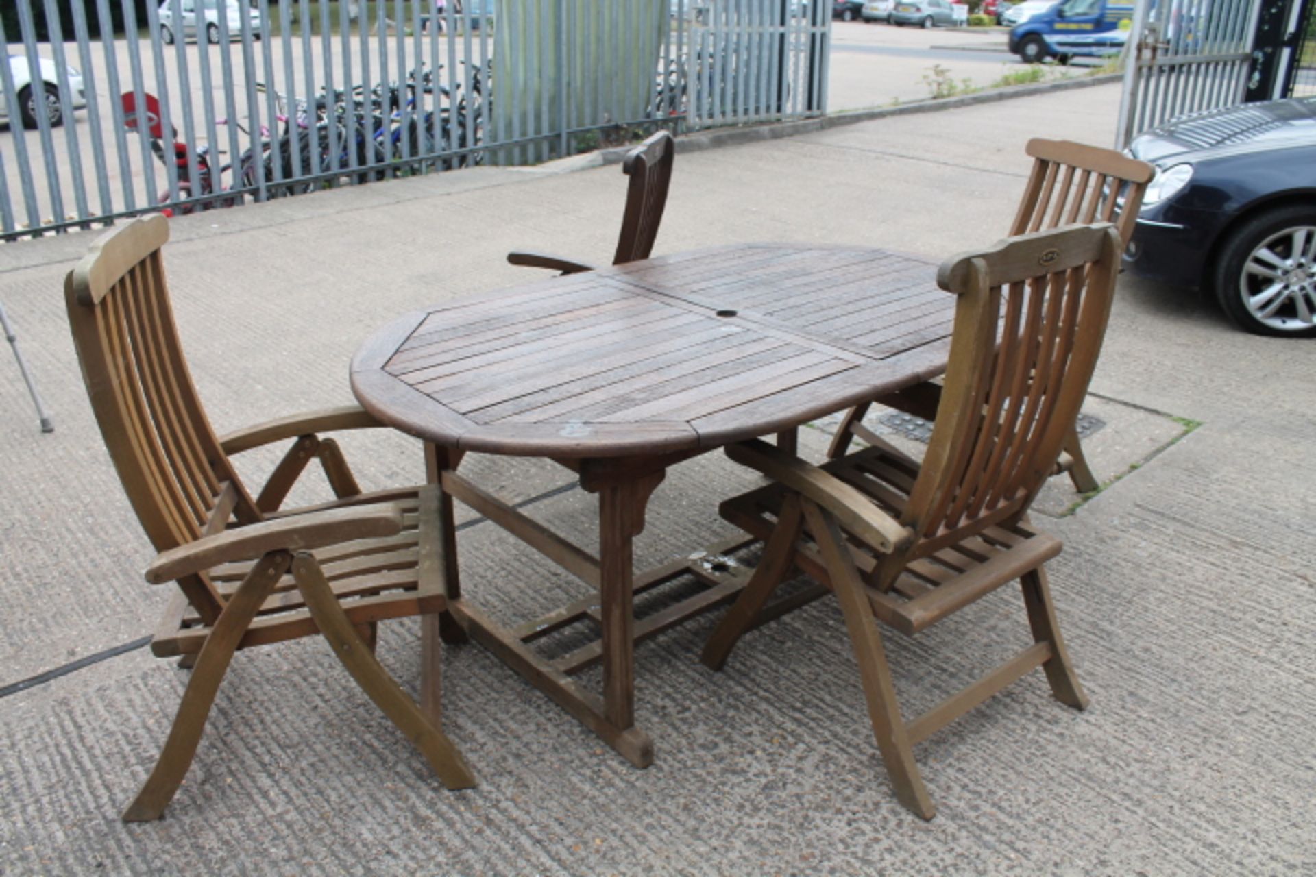 6ft x 4ft Approx Hardwood "APA" Garden Table Extends To 8ft Inc Four Folding Adjustable Lounger