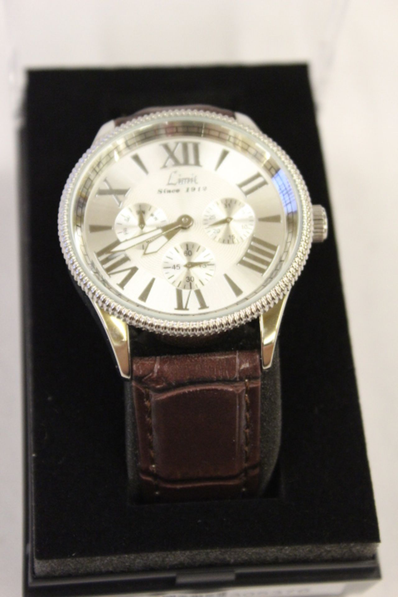 V Gents Limit Watch With Box and Papers