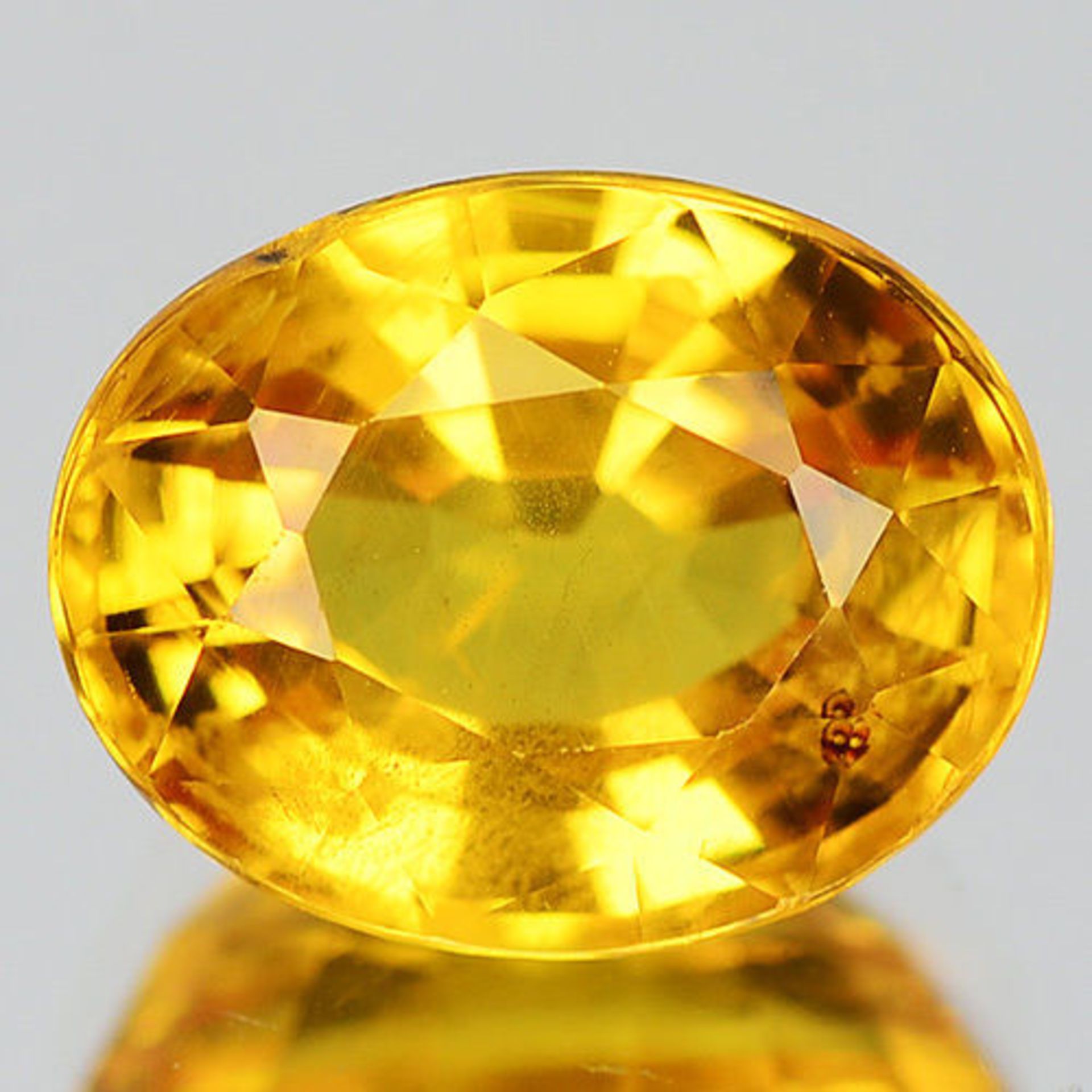Sapphire Yellow 2.3ct Gem With Certificate - Gem Valued At $1337.61 (Approx £877.43)