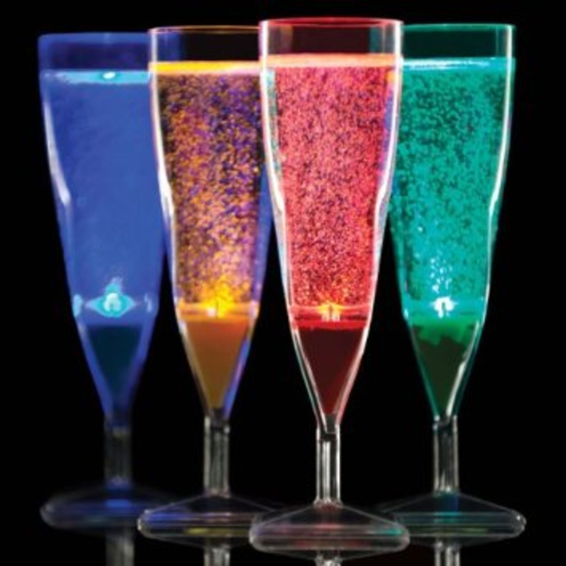 V Brand New 4 Liquid Activated Flashing Champagne Flutes In Various Colours RRP19.99