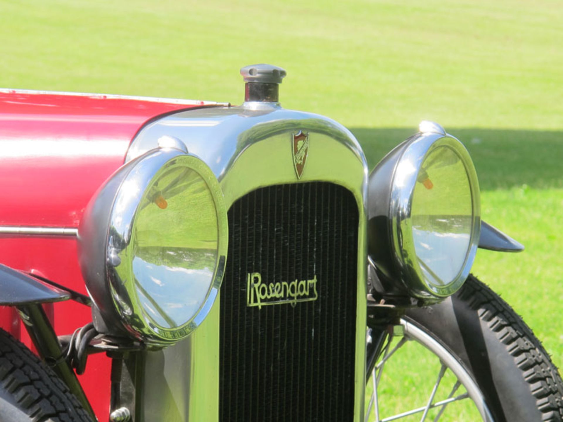 - Rare LR2/R5 model only available from July 1930 into 1931

- Refurbished with full-race engine and - Image 9 of 11