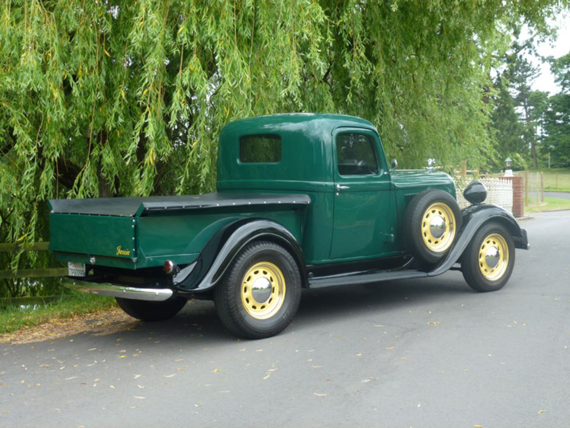 - Extensively restored and re-trimmed interior

- Later slant-6 Chrysler Engine, tubular manifold - Image 2 of 8