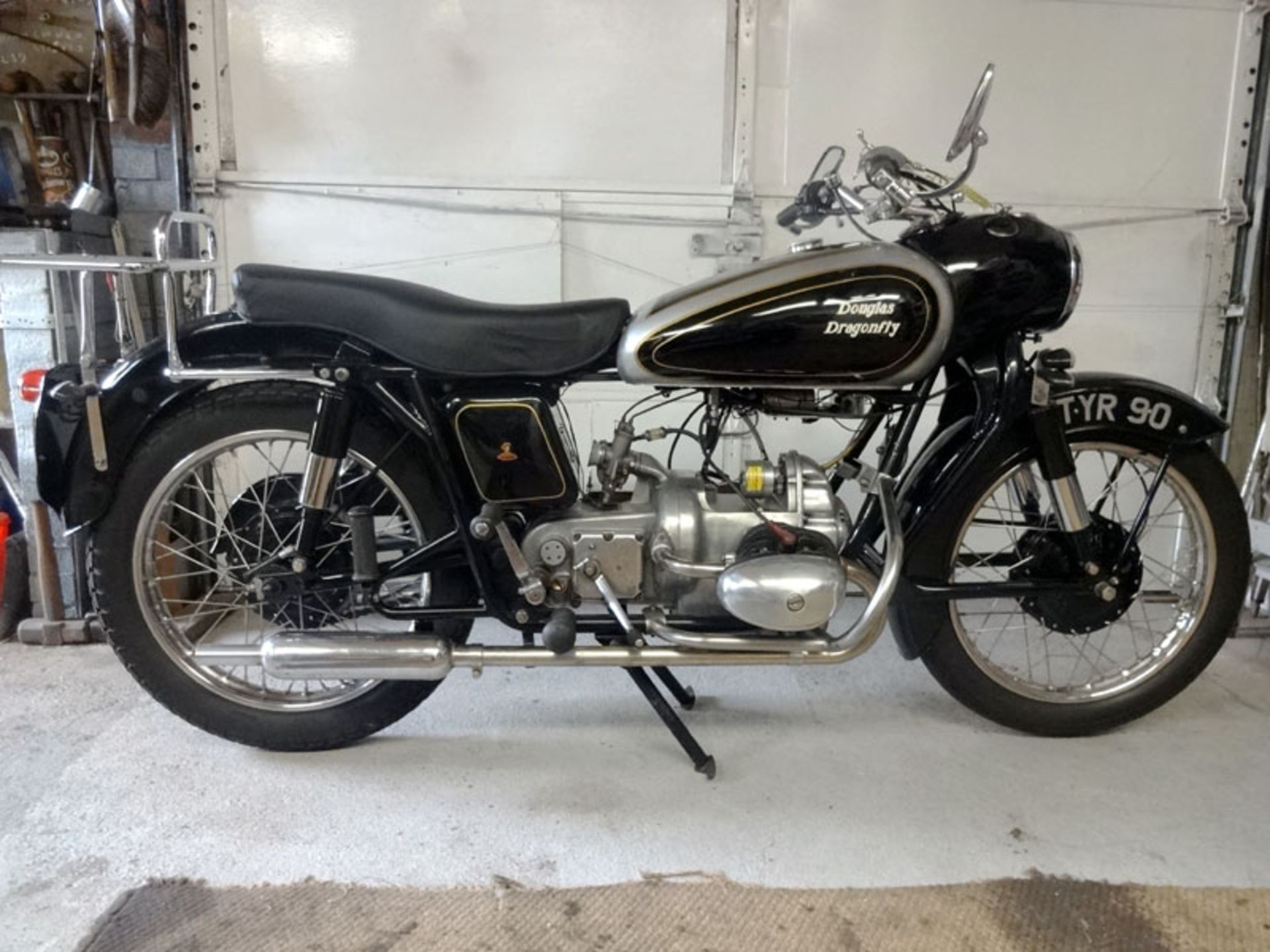 - Current owner for 30 years

- Matching frame/engine

- Original UK registration

- 12 volt - Image 2 of 7