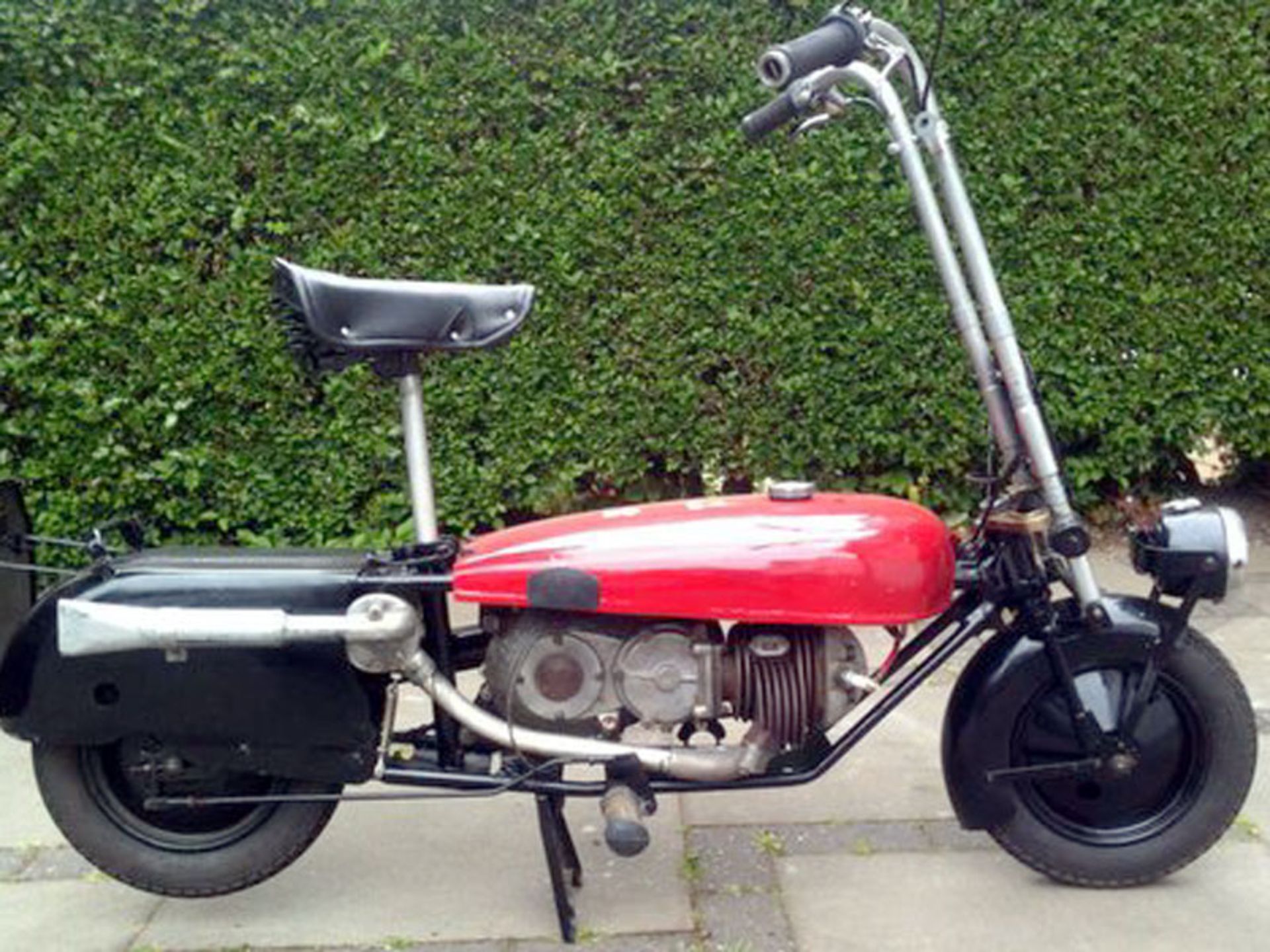 - Acquired by the vendor and restored in 2014

- New petrol tank, tyres and tubes

- Most parts