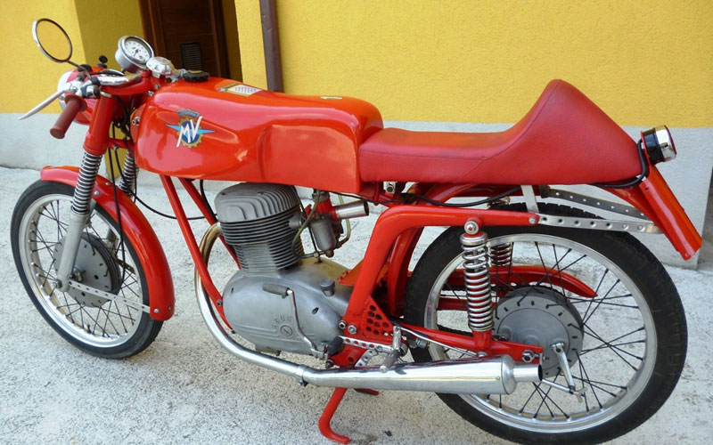 - Part of a private collection

- Very original bike

- Described by vendor as "good" all round